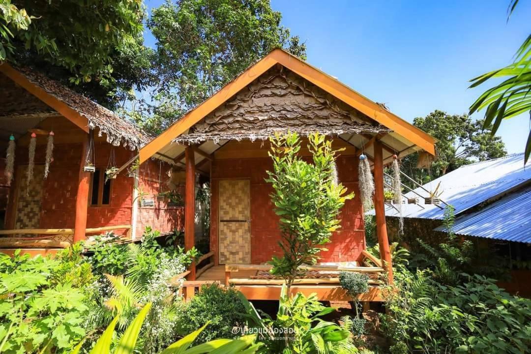 ลุงนะ โฮมสเตย์ ปางอุ๋ง แม่ฮ่องสอน Ban Huai Makhuea Som المظهر الخارجي الصورة